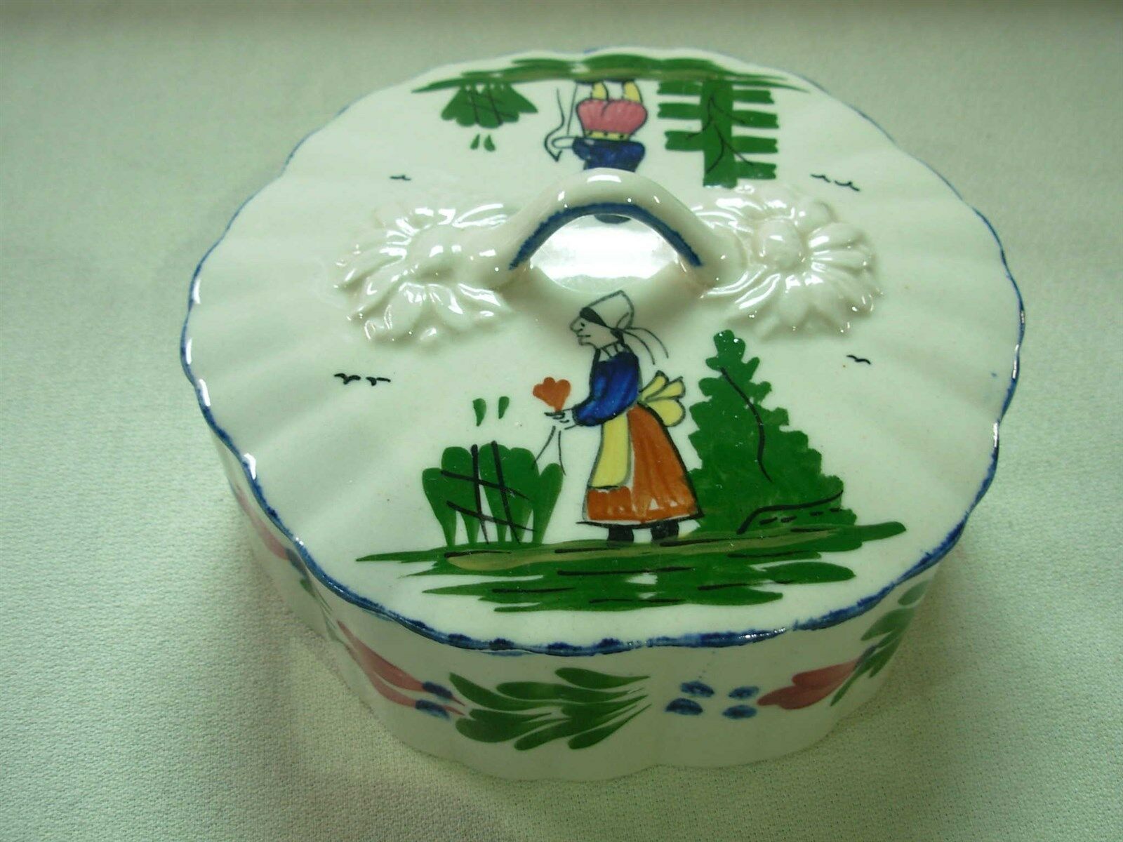 Vintage Blue Ridge Southern Potteries "french Peasant" Round Candy Box With Lid