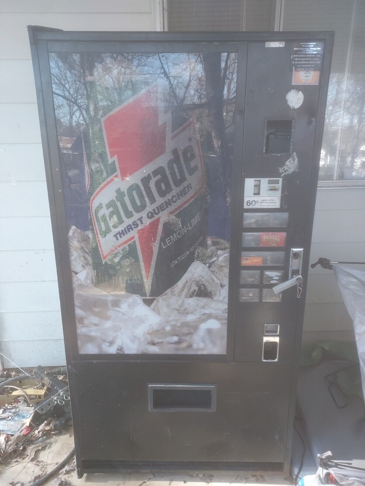 Vending Machine - Used