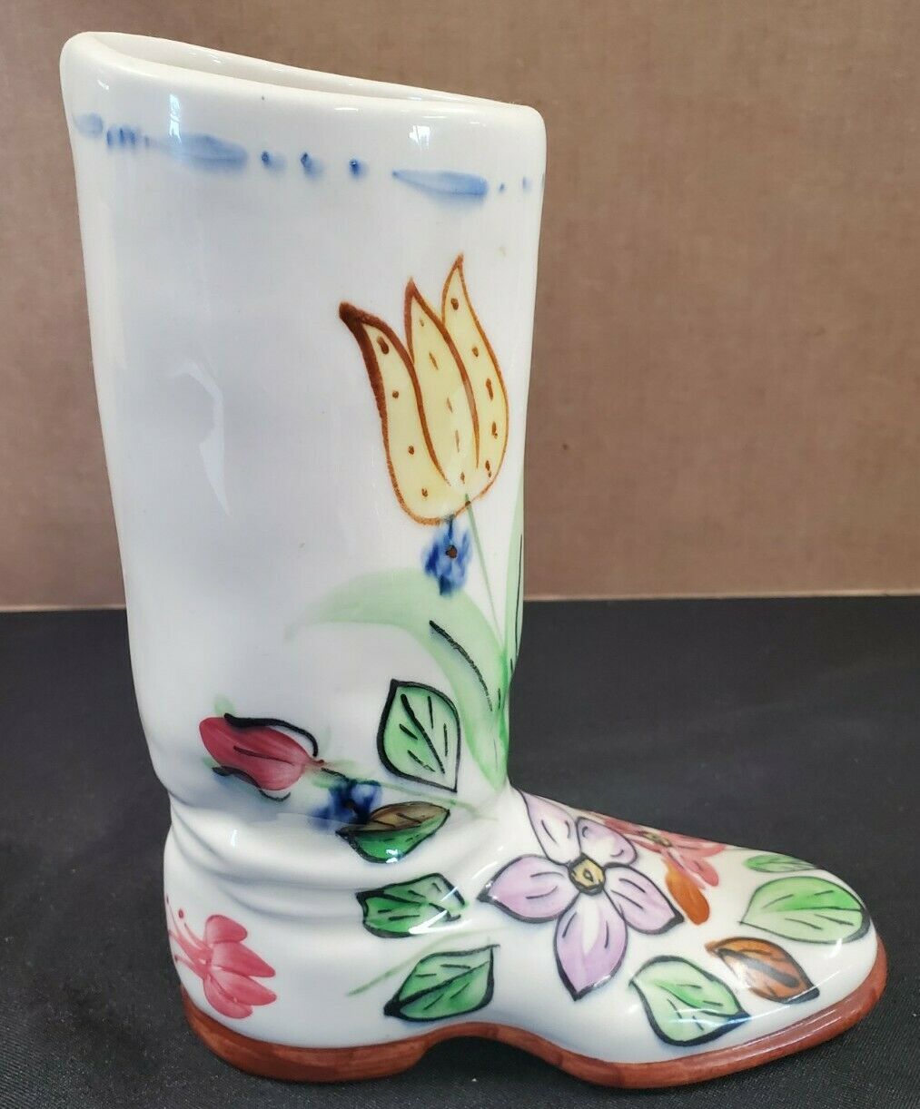 Blue Ridge Pottery "gladys" Boot Vase