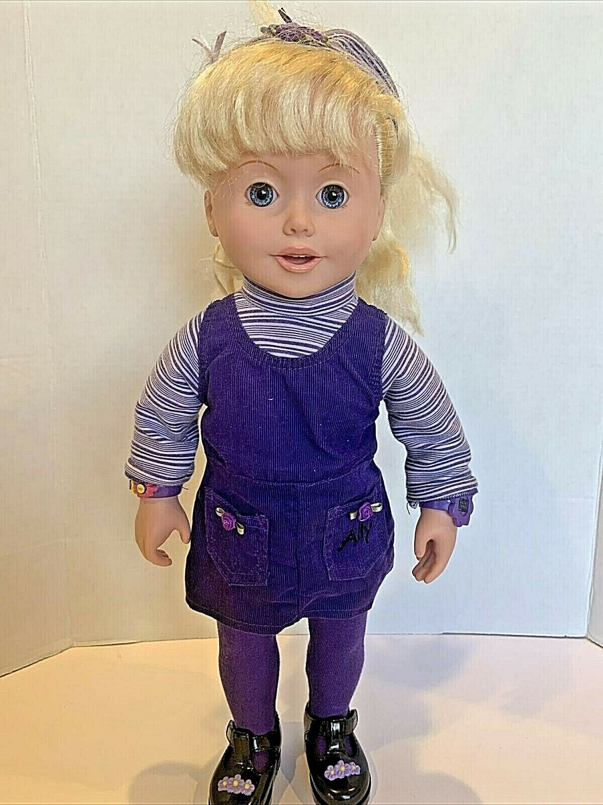 Amazing Ally Let’s Play Tea Party Talking Interactive Doll Orig Clothes Works !