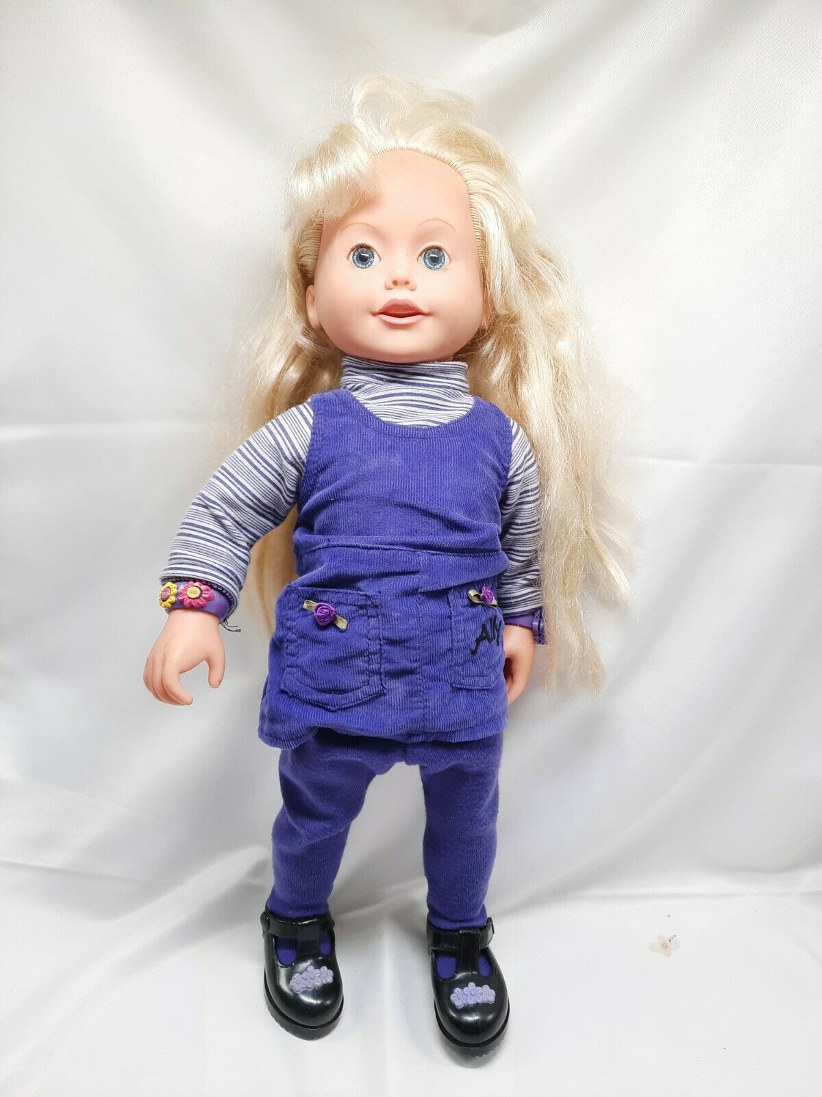 Playmates Amazing Ally Interactive Doll, 1999 Doll-originapurple Outfit