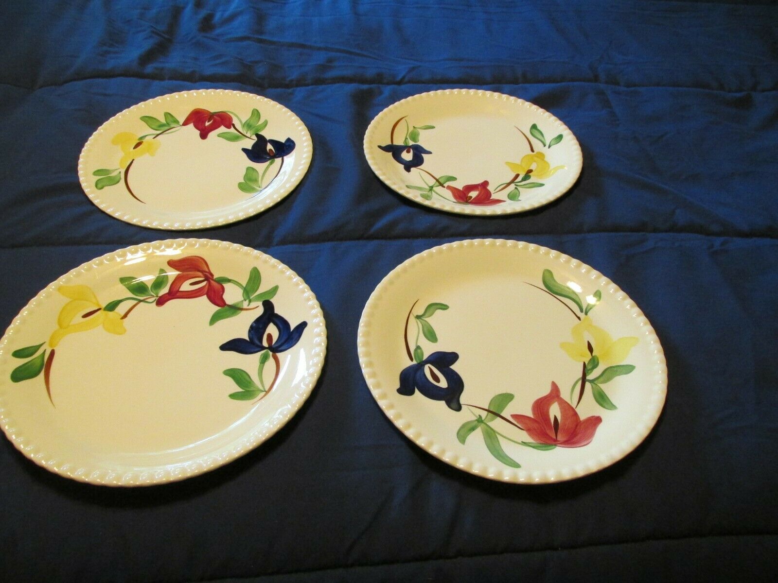 Set Of 4 Blue Ridge Southern Potteries Carnival Luncheon Plates 9 1/4"